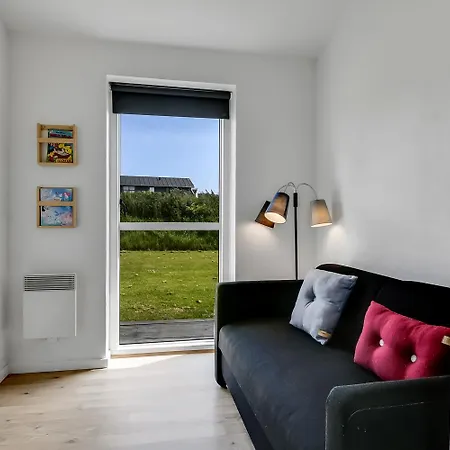 Nyaraló With Spa,& Fjord View Sj-287